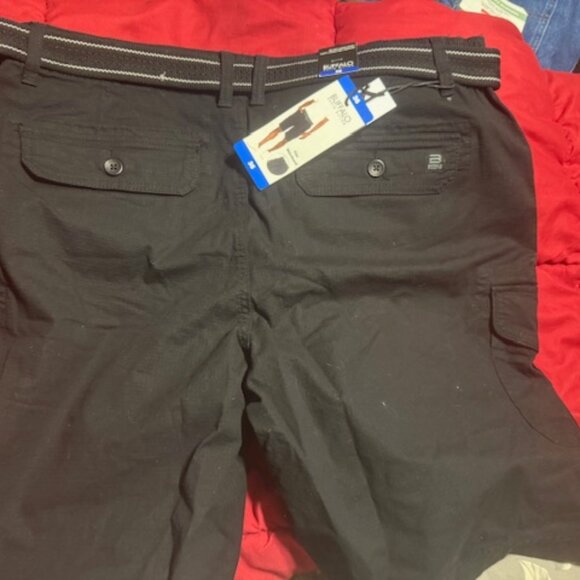 shorts - Picture 2 of 3